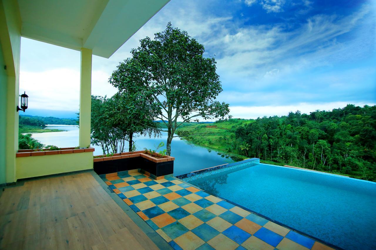 Vista Del Lago Hotel Ambalavayal ภายนอก รูปภาพ