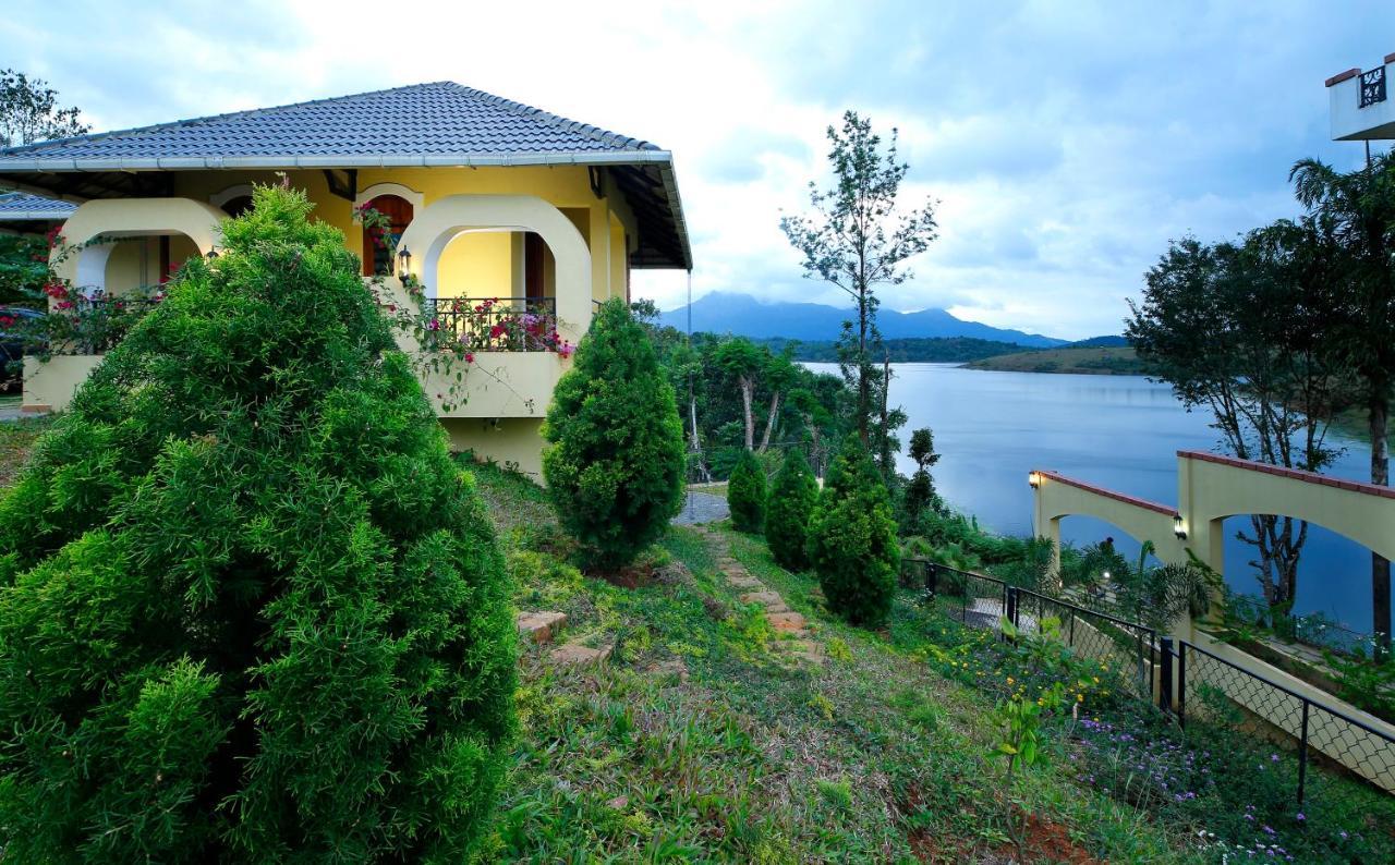 Vista Del Lago Hotel Ambalavayal ภายนอก รูปภาพ